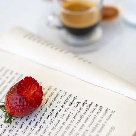 The Salt House - 2br, First Row, Beachfront