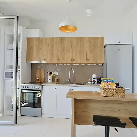 The Salt House - 2br, First Row, Beachfront *