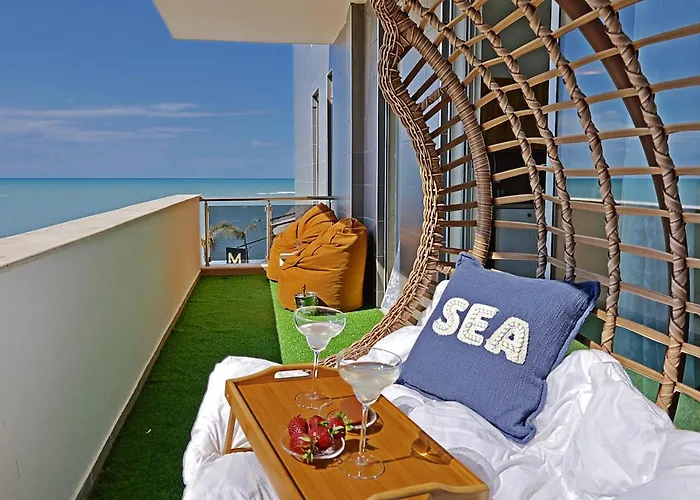 The Salt House - 2br, First Row, Beachfront *