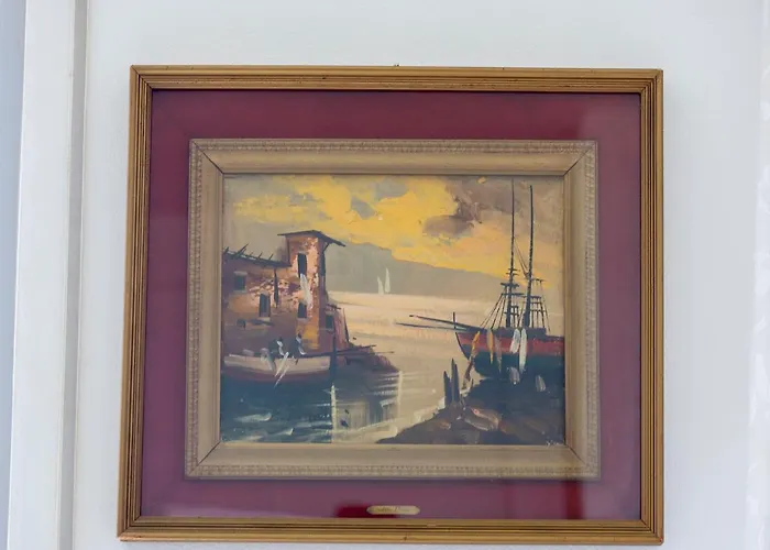 Apartament The Salt House - 2br, First Row, Beachfront Durrës