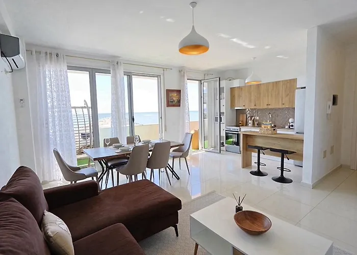 The Salt House - 2br, First Row, Beachfront Durrës