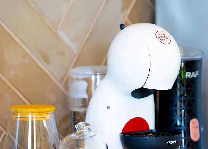 The Salt House - 2br, First Row, Beachfront Durrës