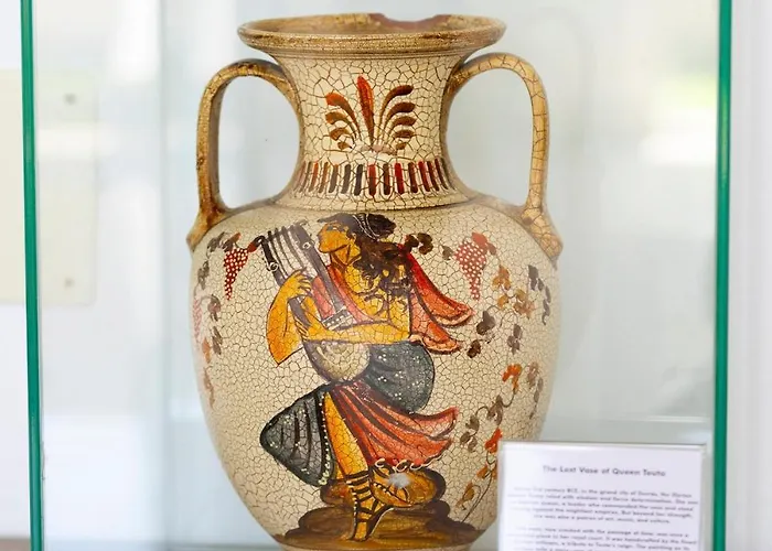 The Salt House - 2br, First Row, Beachfront * Durrës