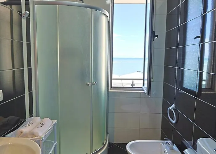 Apartament The Salt House - 2br, First Row, Beachfront *