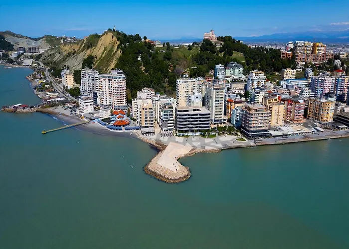 The Salt House - 2br, First Row, Beachfront * Durres