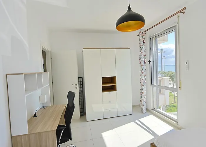 Apartment The Salt House - 2br, First Row, Beachfront *