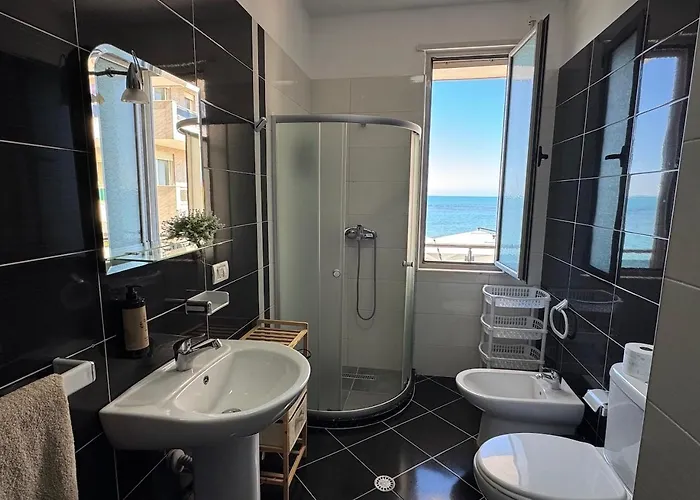 The Salt House - 2br, First Row, Beachfront Apartment Durres